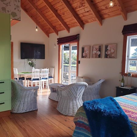 The Blackhouse Cottage โฮกิทิกา ภายนอก รูปภาพ