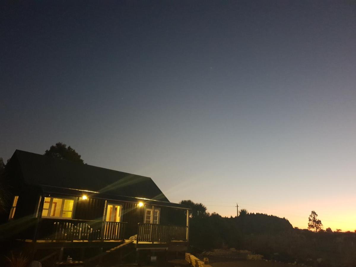 The Blackhouse Cottage โฮกิทิกา ภายนอก รูปภาพ